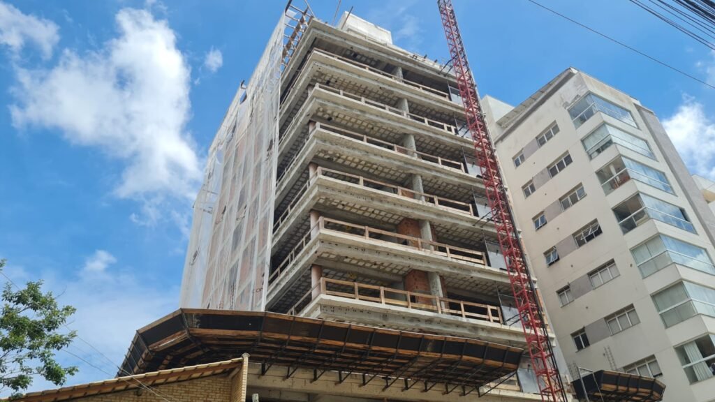GH7 Construtora: Metro Quadrado Construções